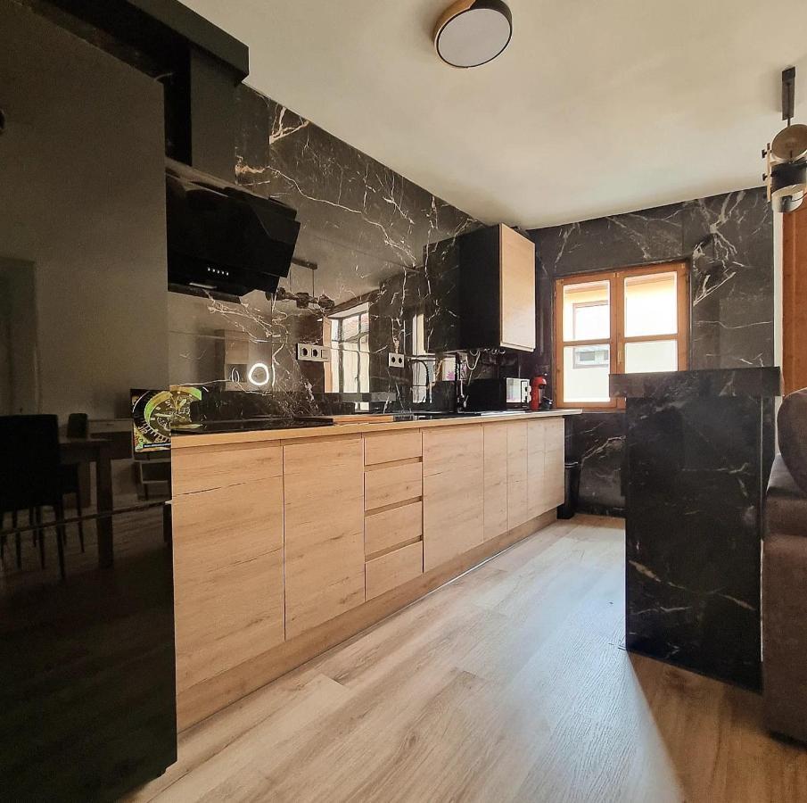 Vivienda Plaza Mayor Леон Екстериор снимка